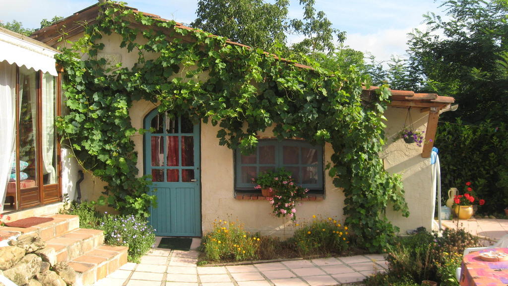 Chambre D'Hotes Oeuil De Bouc Madiran Cameră foto